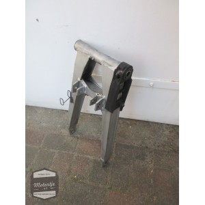 Kawasaki GPX600R achterbrug / achter brug / swing arm / swingarm Kawasaki GPX600R achterbrug / achter brug / swing arm / swingarm
